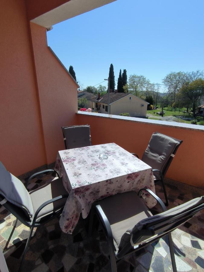 Apartments Kimm Poreč Eksteriør billede