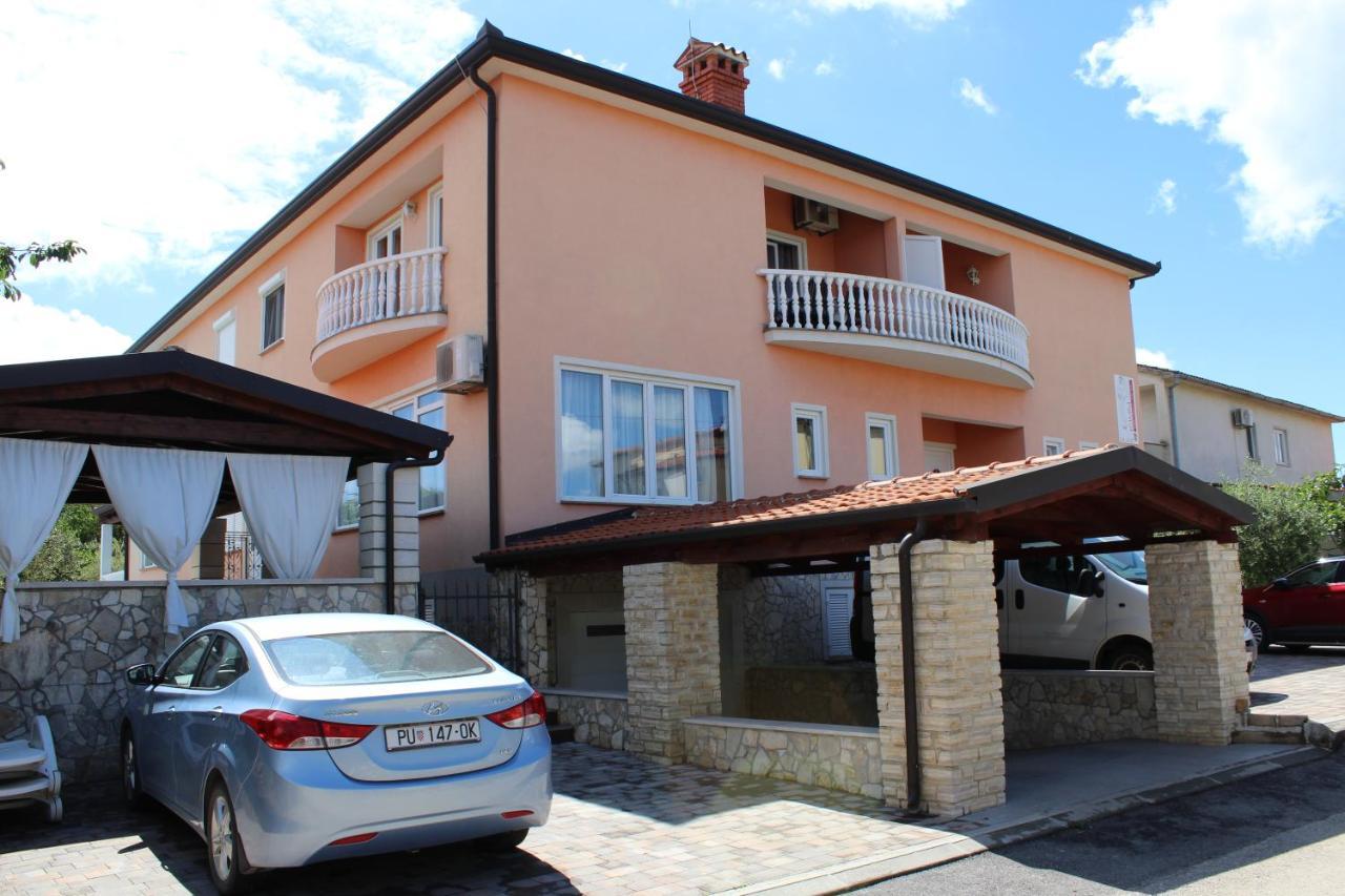 Apartments Kimm Poreč Eksteriør billede